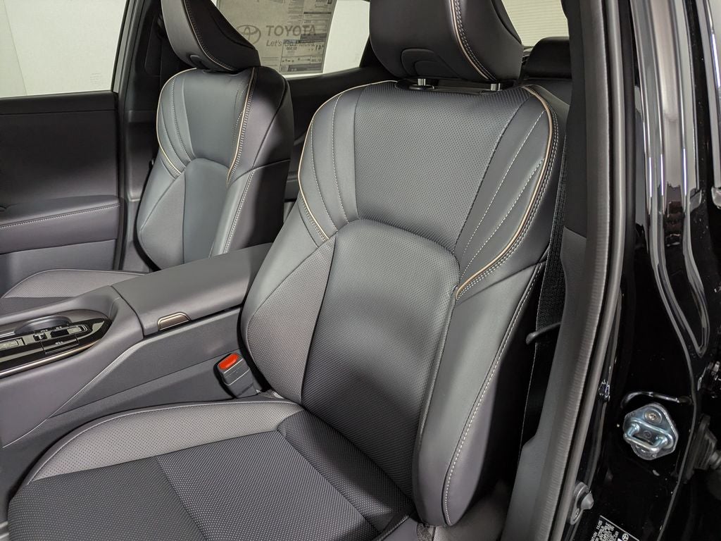 2026 Toyota Toyota Crown XLE