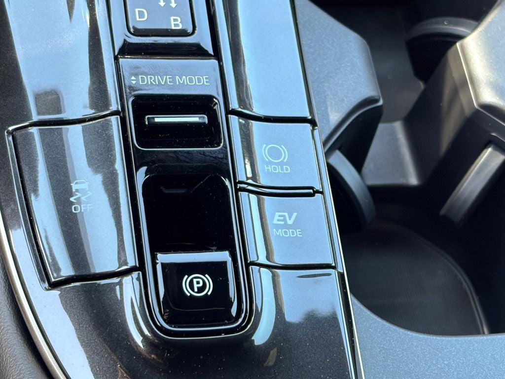 2026 Toyota Toyota Crown Nightshade