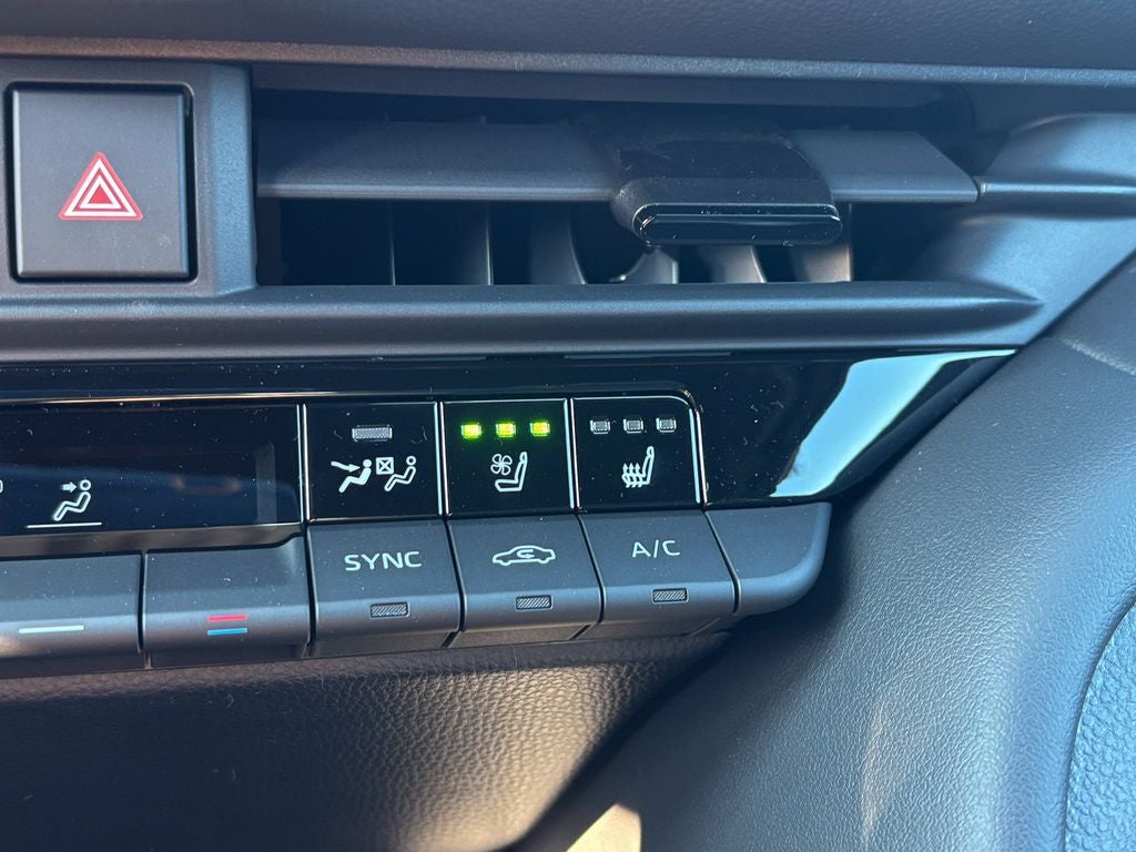 2026 Toyota Toyota Crown Signia XLE