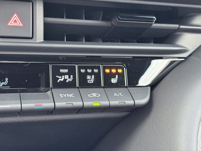 2026 Toyota Toyota Crown Signia XLE