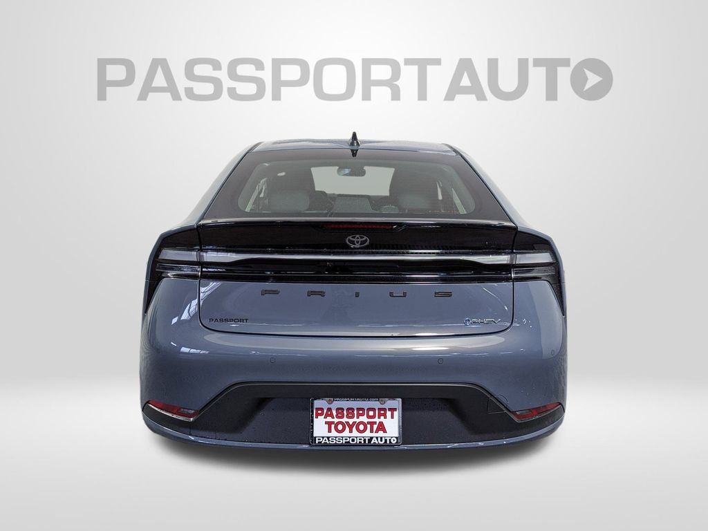 2026 Toyota Prius Plug-in Hybrid SE