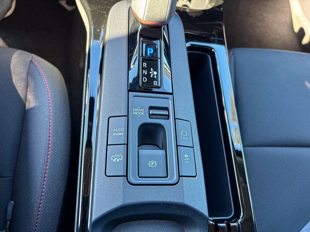 2026 Toyota Prius Plug-in Hybrid SE