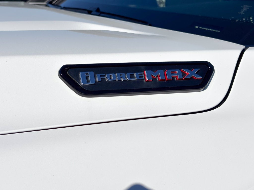 2026 Toyota 4Runner i-FORCE MAX 4Runner Trailhunter