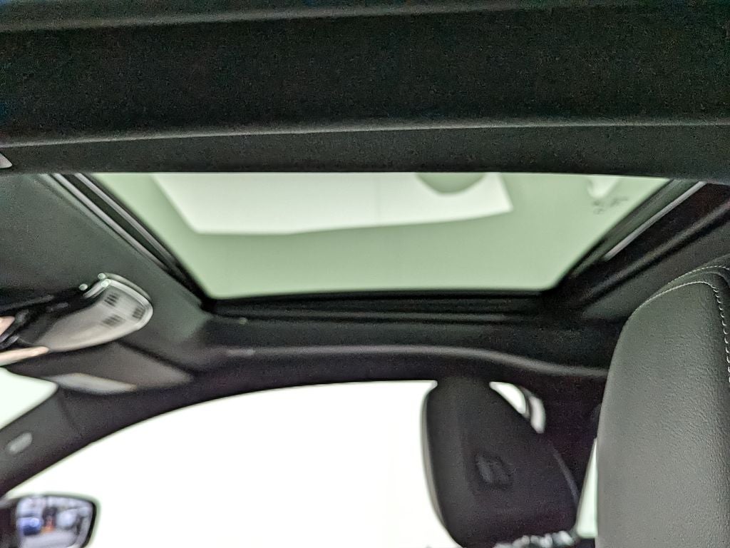 2025 BMW 2 Series 230i xDrive