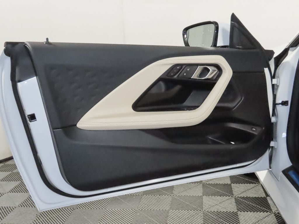 2025 BMW 2 Series 230i xDrive