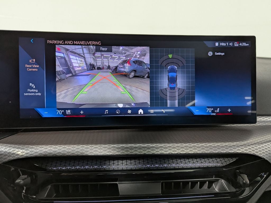 2025 BMW 2 Series 230i xDrive
