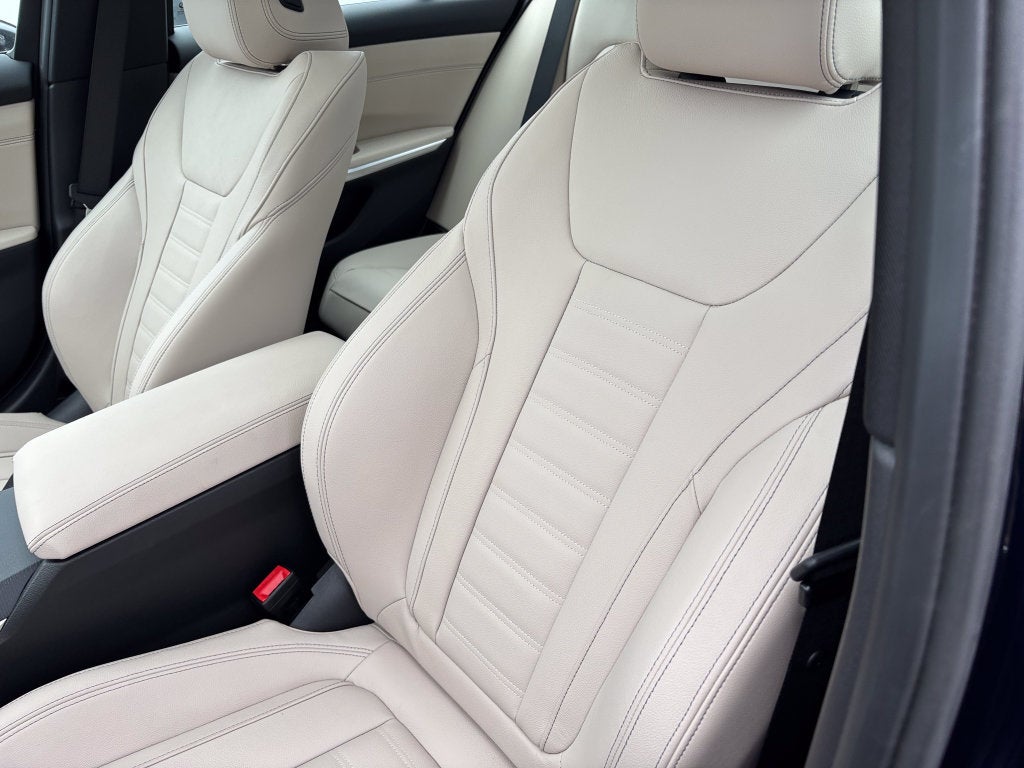 2026 BMW 3 Series 330i xDrive