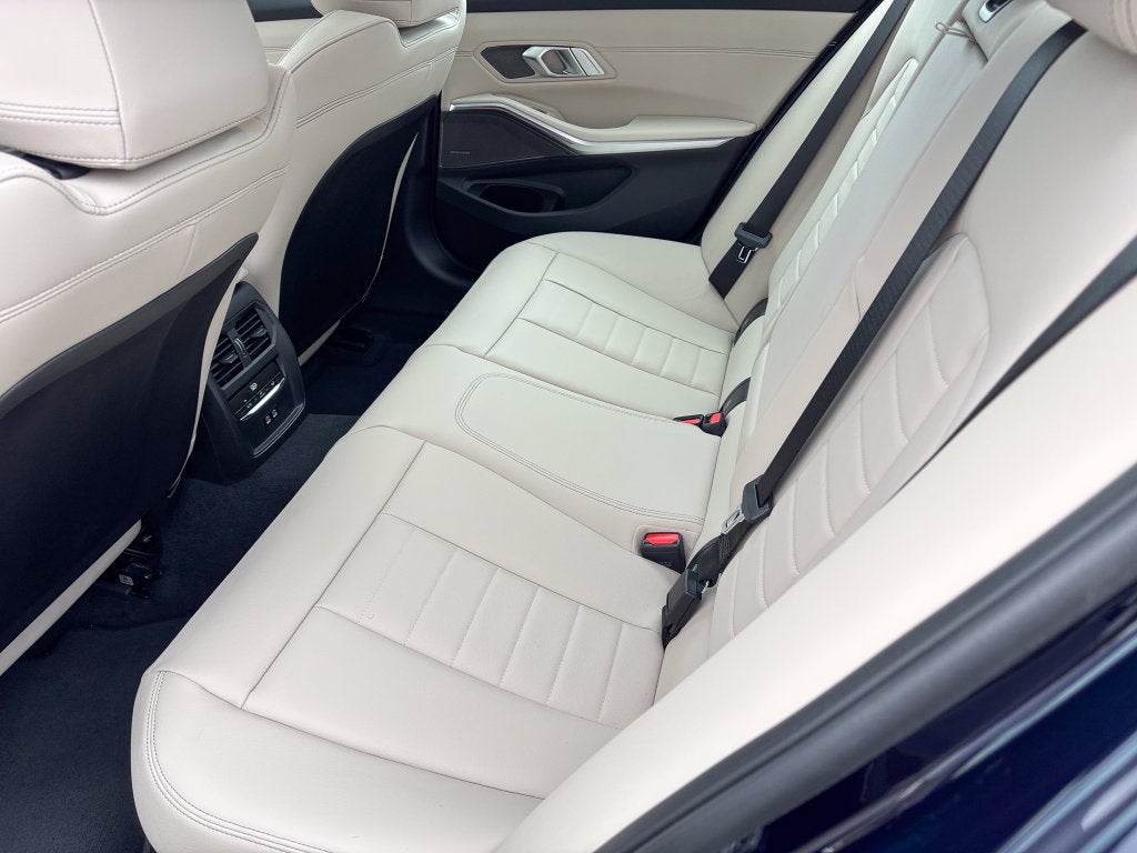 2026 BMW 3 Series 330i xDrive