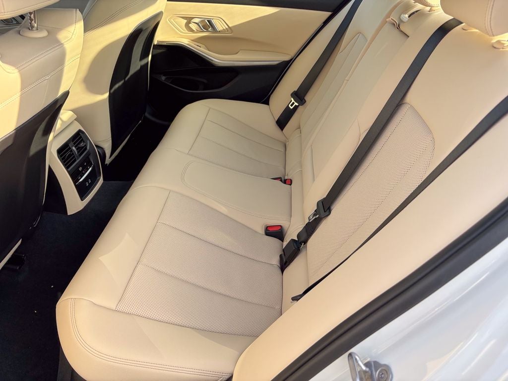 2026 BMW 3 Series 330i xDrive