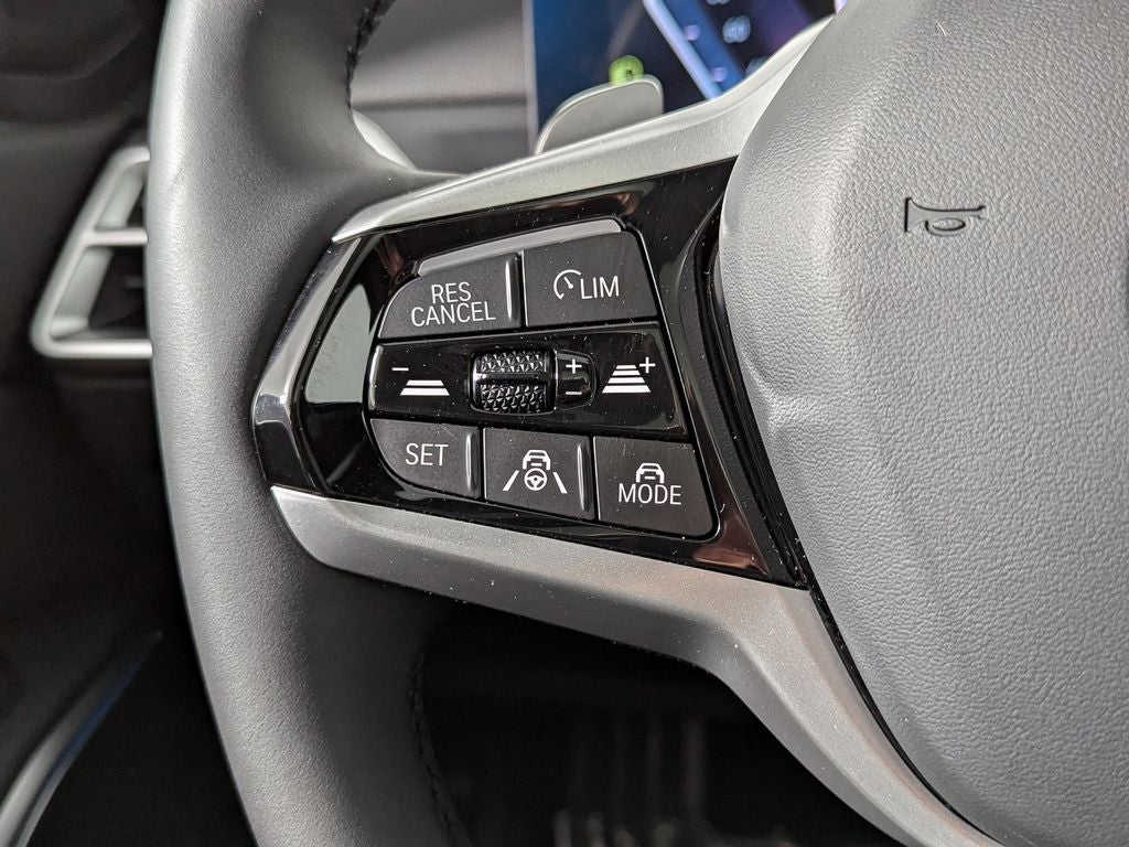 2025 BMW 3 Series 330i xDrive