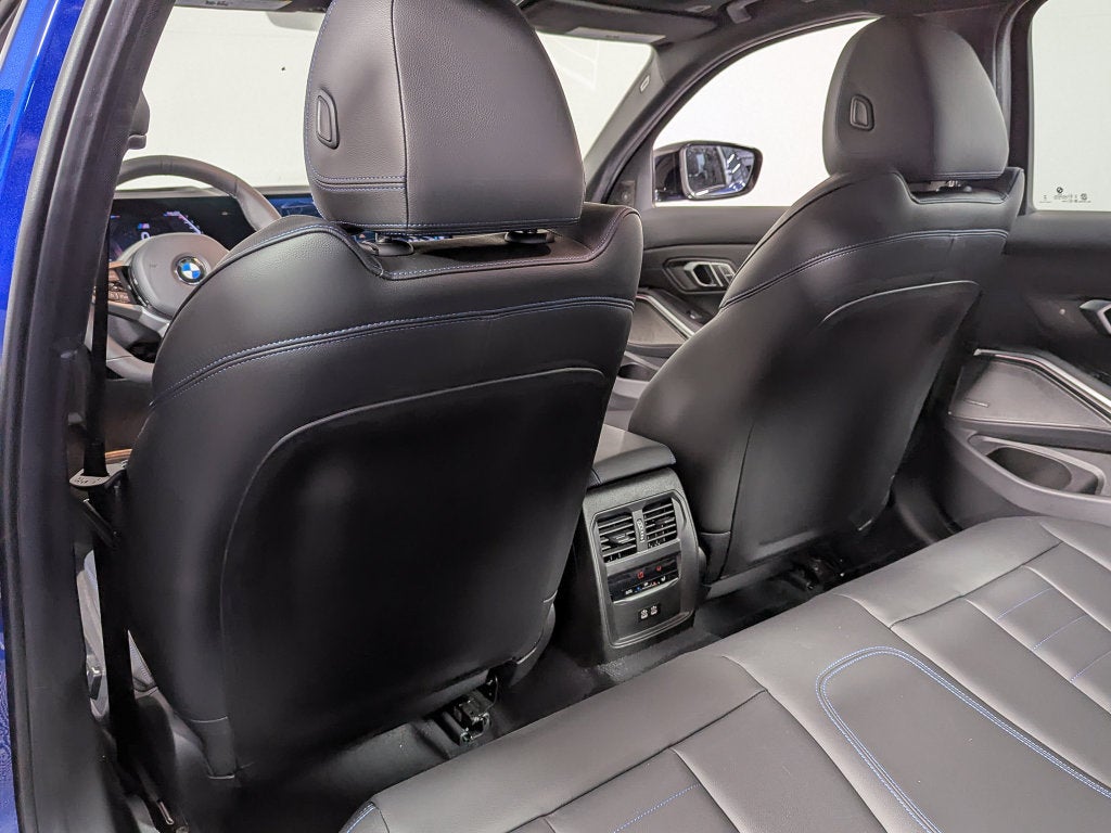 2026 BMW 3 Series 330i xDrive