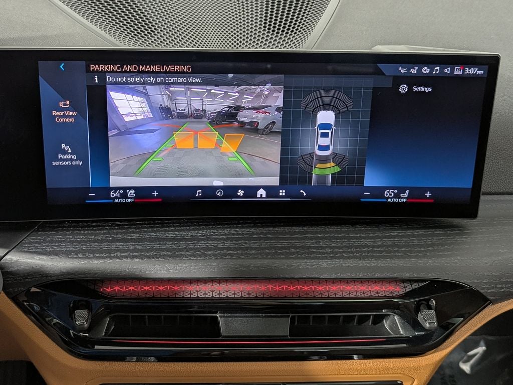 2025 BMW 3 Series 330i xDrive