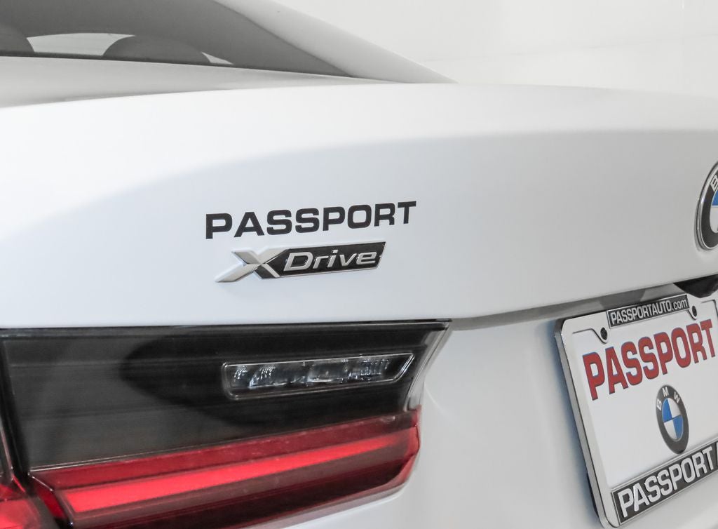 2025 BMW 3 Series 330i xDrive