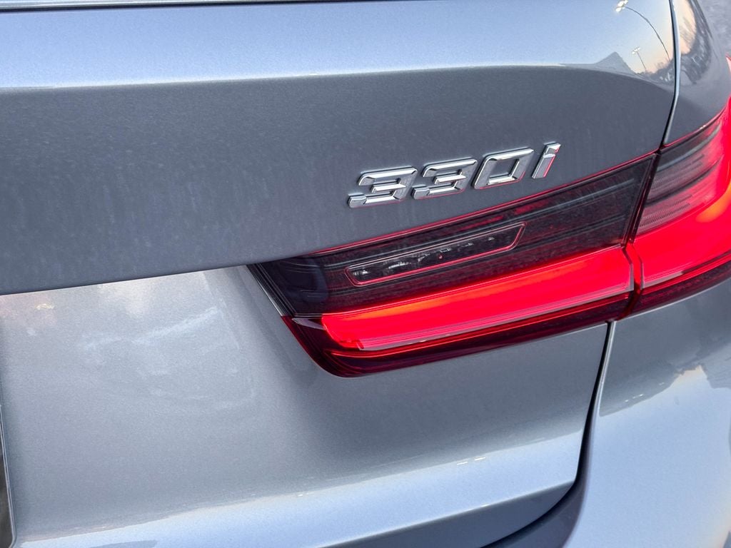 2026 BMW 3 Series 330i xDrive