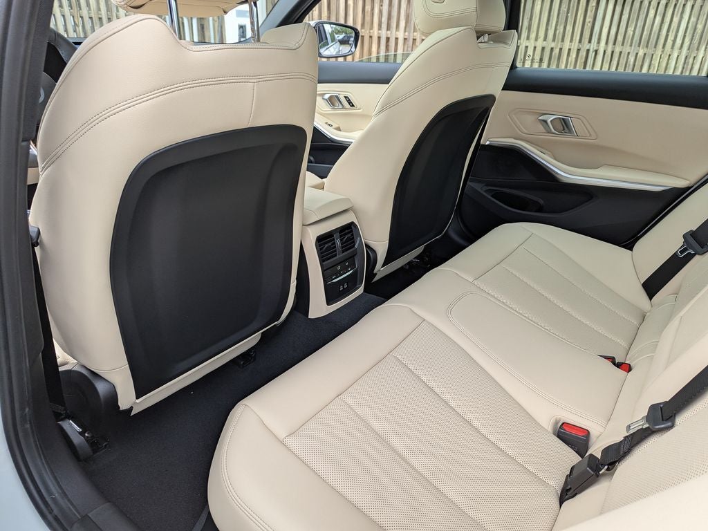 2026 BMW 3 Series 330i xDrive