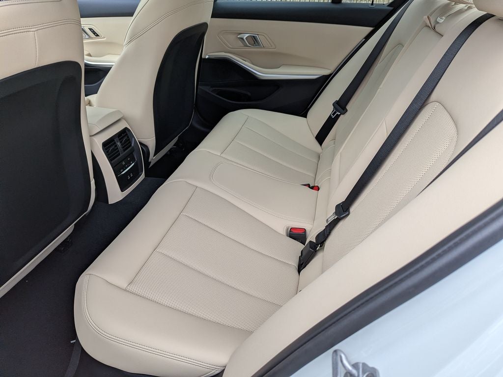 2026 BMW 3 Series 330i xDrive