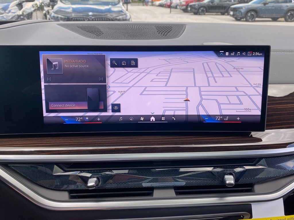 2027 BMW X7 xDrive40i