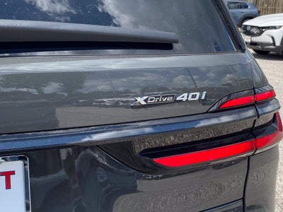 2027 BMW X7 xDrive40i