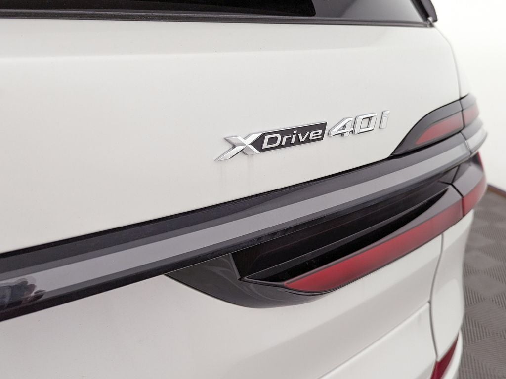 2027 BMW X7 xDrive40i