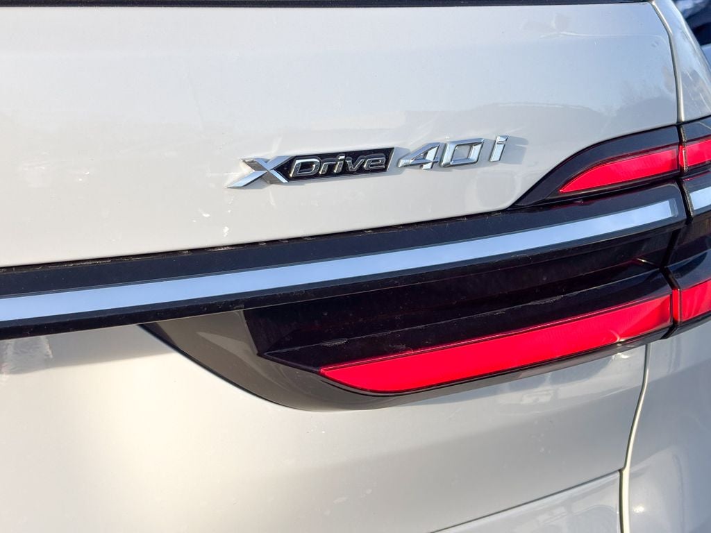 2026 BMW X7 xDrive40i