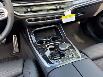 2027 BMW X7 xDrive40i