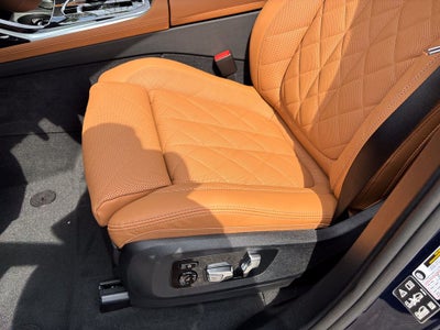 2027 BMW X7 xDrive40i