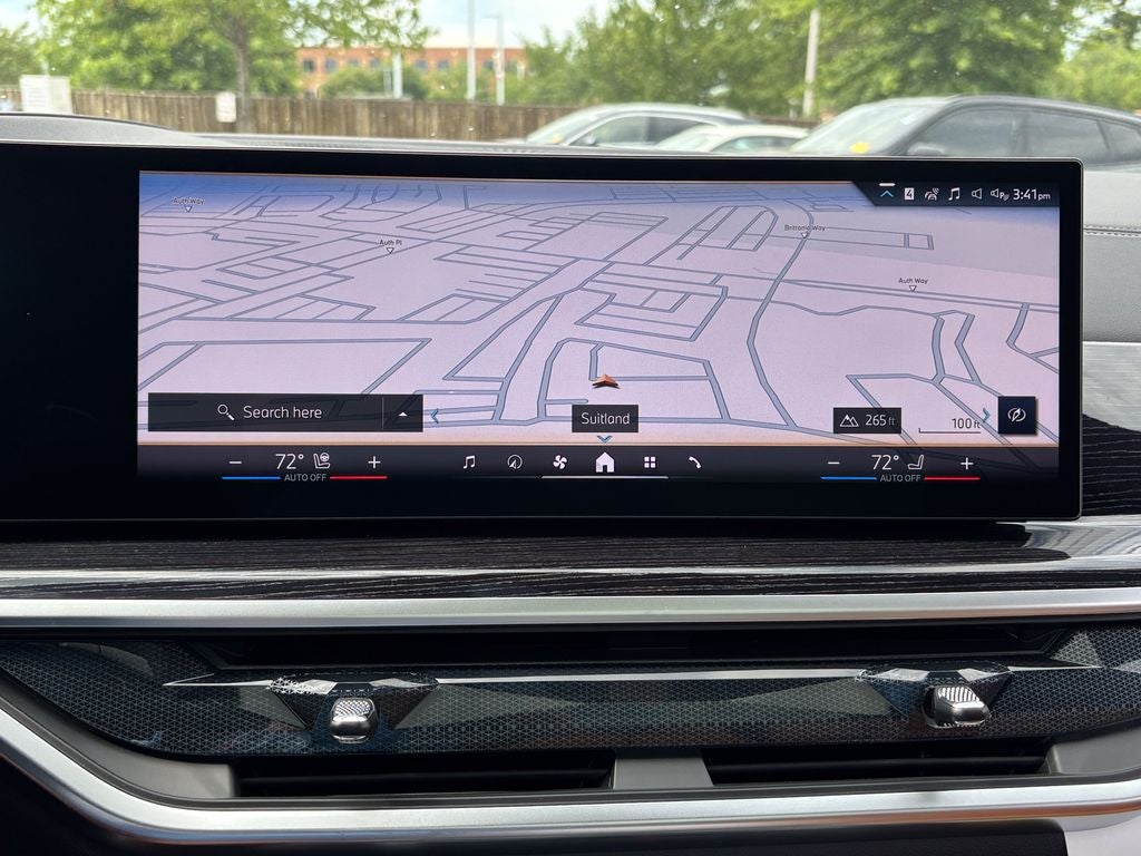 2027 BMW X7 xDrive40i