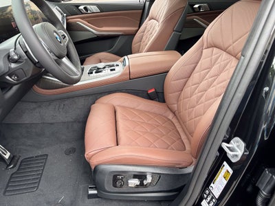 2027 BMW X7 xDrive40i