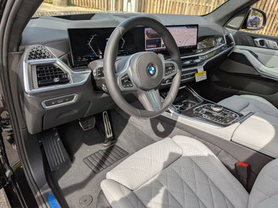 2027 BMW X7 xDrive40i