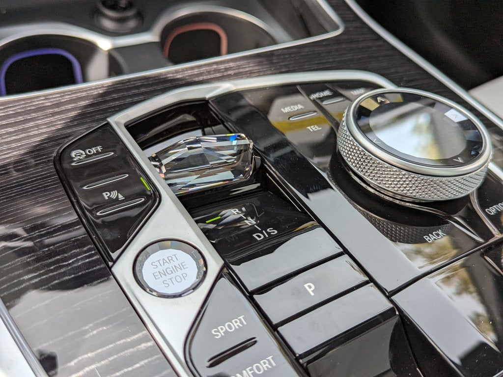 2027 BMW X7 xDrive40i