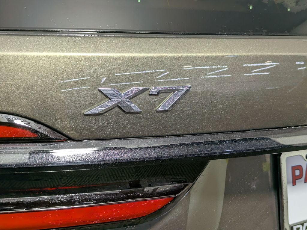 2026 BMW X7 xDrive40i