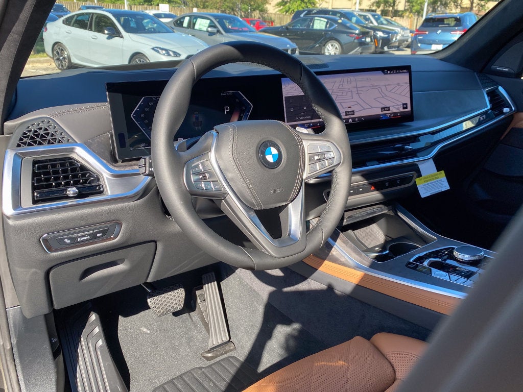2027 BMW X7 xDrive40i