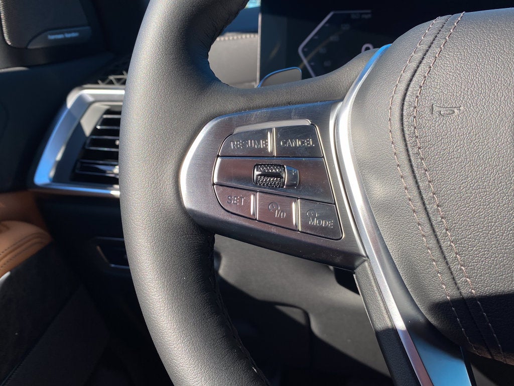 2027 BMW X7 xDrive40i