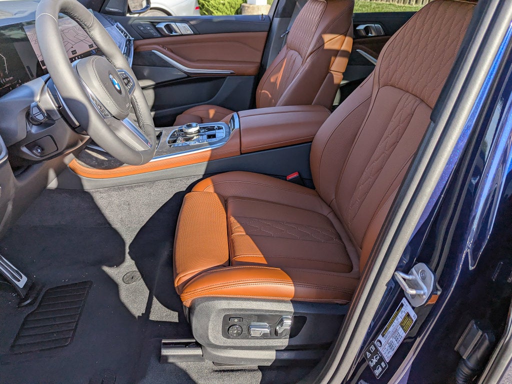 2027 BMW X7 xDrive40i