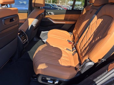 2027 BMW X7 xDrive40i
