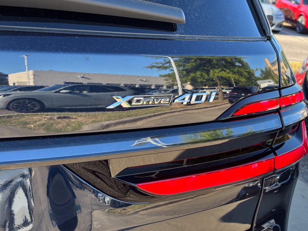 2027 BMW X7 xDrive40i