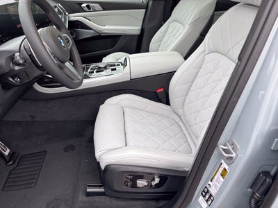 2027 BMW X7 xDrive40i
