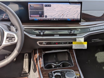 2027 BMW X7 xDrive40i