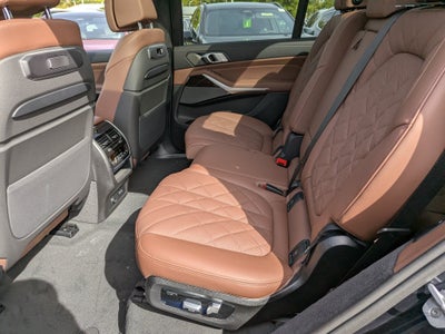 2027 BMW X7 xDrive40i