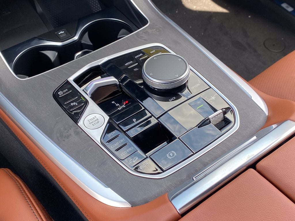 2027 BMW X7 xDrive40i