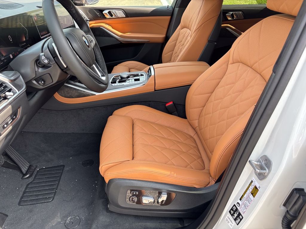 2027 BMW X7 xDrive40i