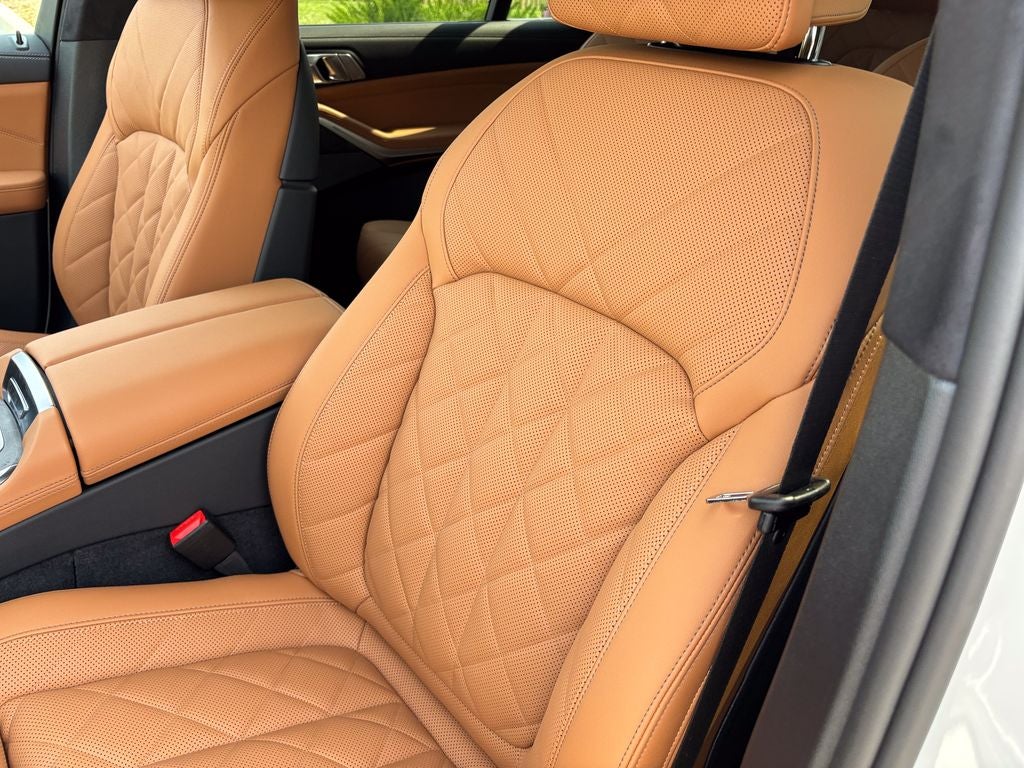 2027 BMW X7 xDrive40i