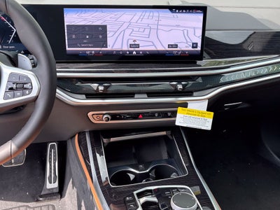 2027 BMW X7 xDrive40i