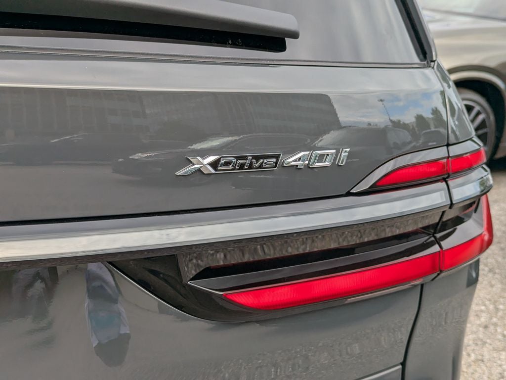2027 BMW X7 xDrive40i