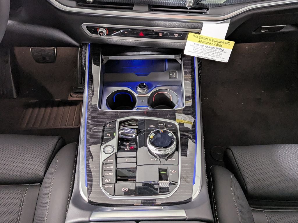 2027 BMW X7 xDrive40i
