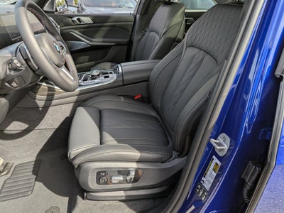 2027 BMW X7 M60i