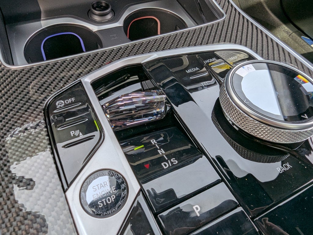 2027 BMW X7 M60i