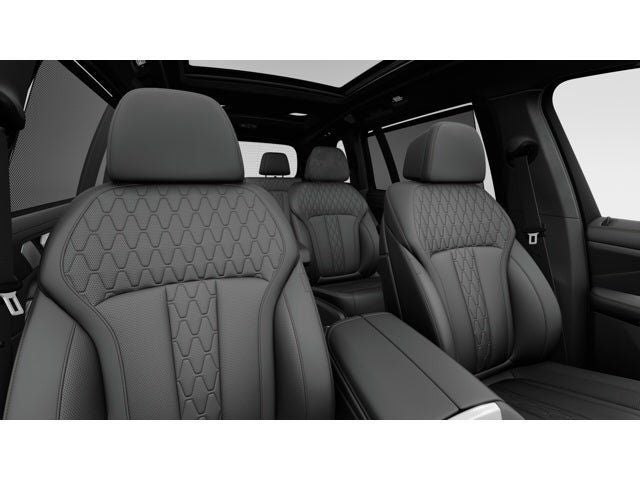 2026 BMW X7 M60i