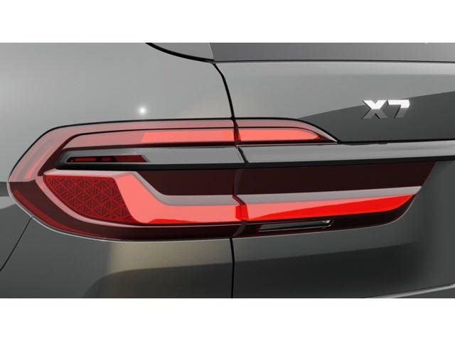 2026 BMW X7 M60i
