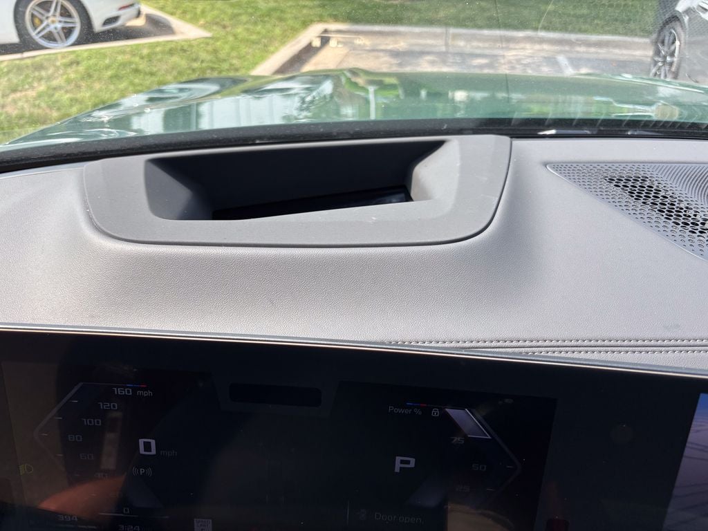 2027 BMW X7 M60i